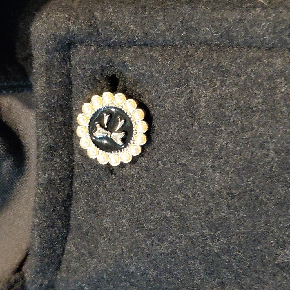 Elegant Black Long Coat with Button Details - Picture 3 of 13